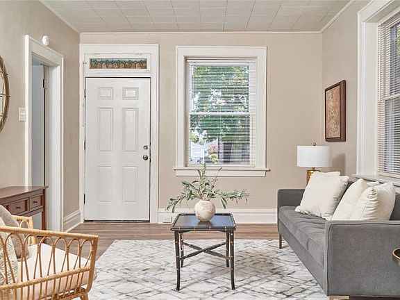 5th image of 4760 Alma Ave