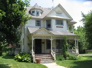 485 Ryerson Ave, Elgin, IL 60123