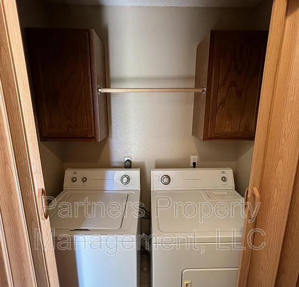 3089 W Mica St #2 — Photo 13