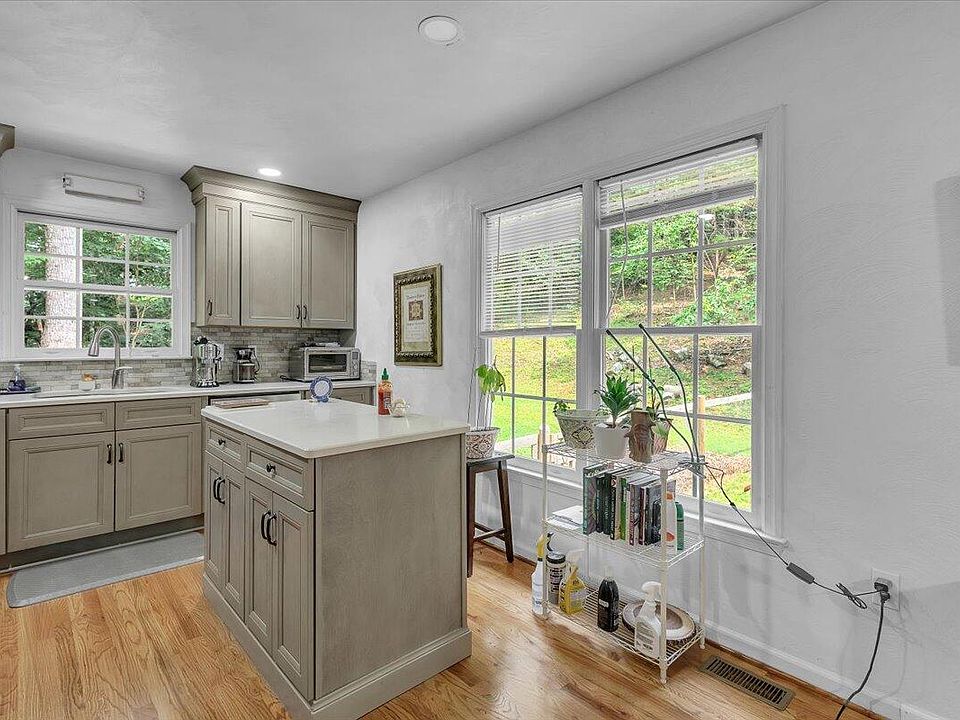 1st image of 6628 Sylvan Brook Rd