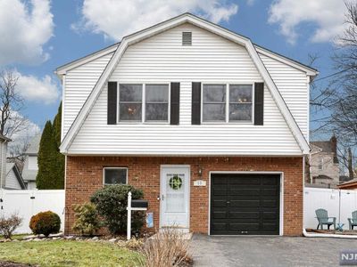 33 Beech St, Hillsdale, NJ, 07642