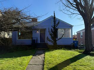 3014 Belvidere Ave SW, Seattle, WA 98126