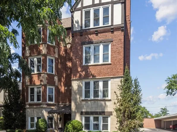 307 W Harris Ave APT 2B, La Grange, IL 60525