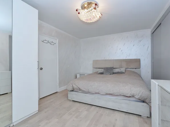 2711 Avenue X image 27 of 39