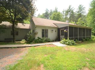 121 Dudleyville Rd, Leverett, MA 01054