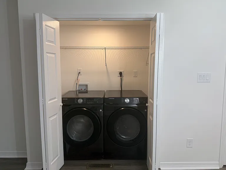 107 Weatherstone Dr #B — Photo 9