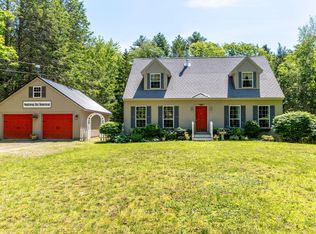 98 Youngs Point Rd, Wiscasset, ME 04578