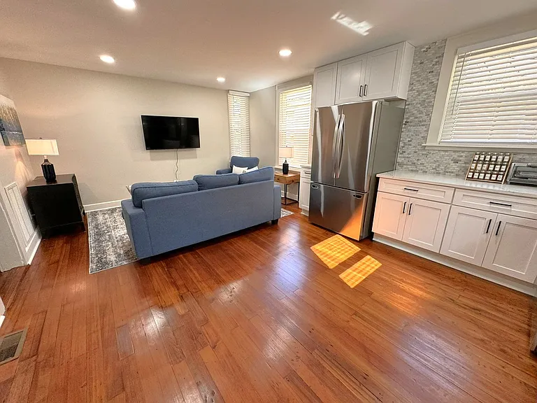 1249 Stokes St — Photo 12