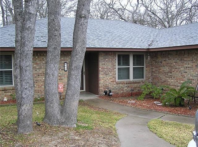 1st image of 717 Enfield Dr