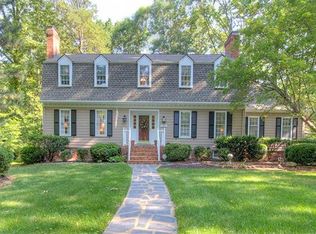 11800 Bondurant Dr, North Chesterfield, VA 23236