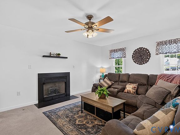 4th image of 15730 Winding Ash Dr