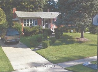 8306 Colby St, Vienna, VA 22180