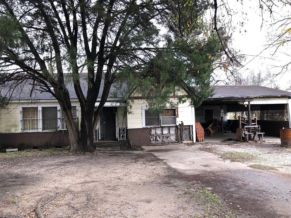 1st image of 2431 Crittenden St