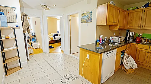 90 Westland Ave #203 Photo 1