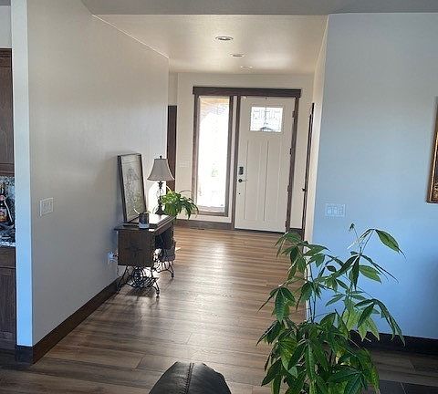 2nd image of 675 S PERRY Avenue