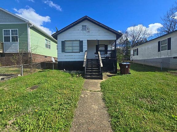 2nd image of 160 Bessie Harvey Ave