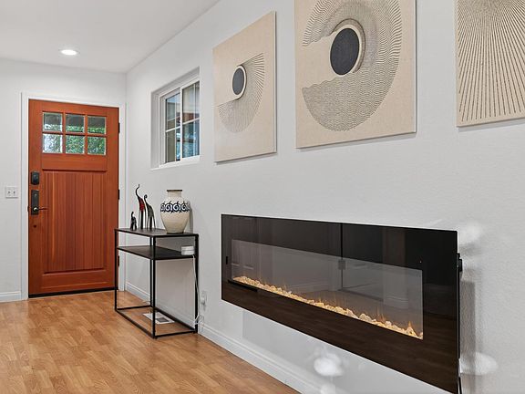 4th image of 4731 4th St