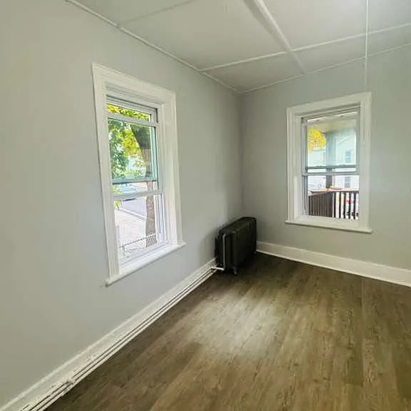 364 North St #8 — Photo 8