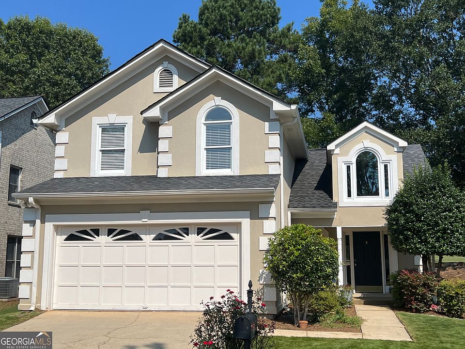 1st image of 140 Bedford Dr