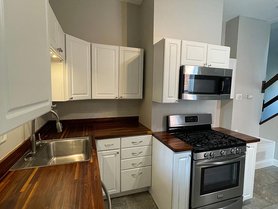 1st image of 970-972 Highland St #1