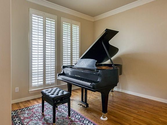 3rd image of 3507 University Park Ln