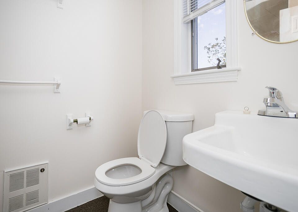 67th image of this home