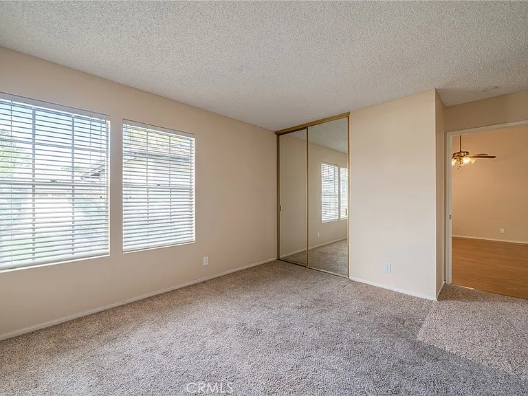 2106 E Wellington Ave — Photo 5