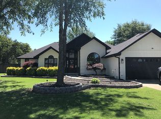 902 Country Club Cir, Manila, AR 72442