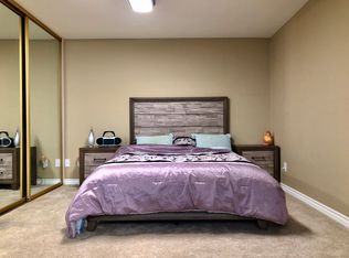 1000 Via Pintada APT 2C, Riverside, CA 92507