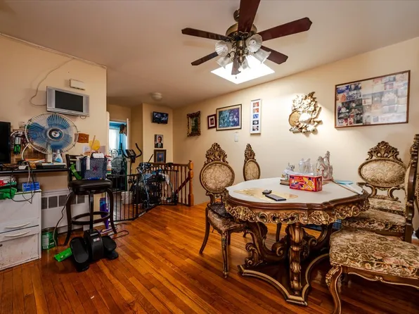 1405 East 233rd Street image 7 of 31