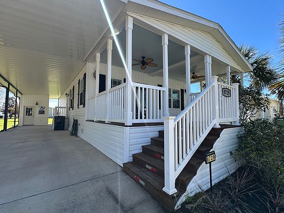 4th image of 8729 Edgewater St