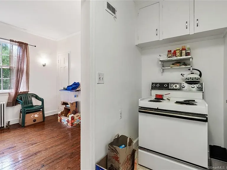 239 Bradley St #2 — Photo 15