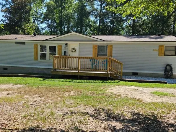 207 Willow St, Union Point, GA 30669