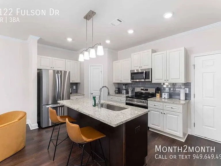 4122 Fulson Dr — Photo 7