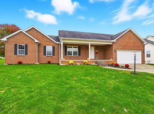 1916 Country Pl, Lancaster, OH 43130