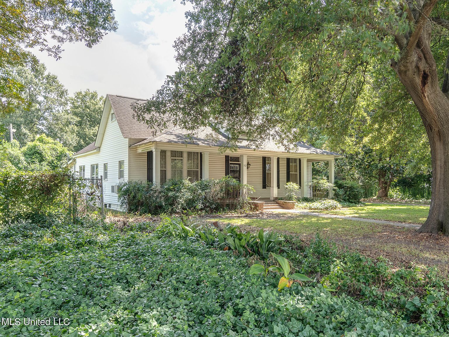 312 Park St, Lyon, MS 38645 Zillow