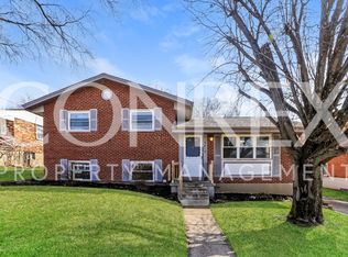 5015 Chantilly Dr, Cincinnati, OH 45238