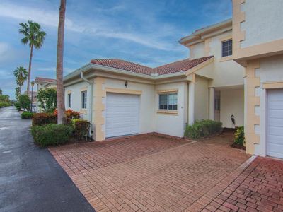 556 7th Sq #101, Vero Beach, FL, 32962