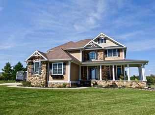 1601 N Deerfield Ct, Yorktown, IN 47396