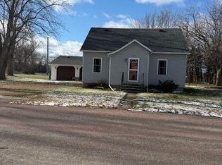 103 Okabena St, Okabena, MN 56161