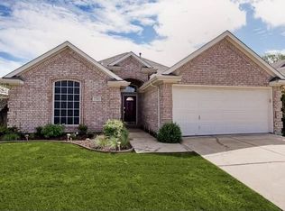 7762 Summerbrook Cir, Fort Worth, TX 76137