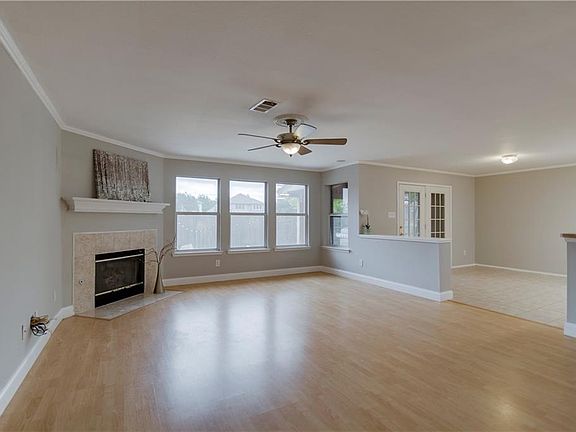 5th image of 5628 Meadows Way