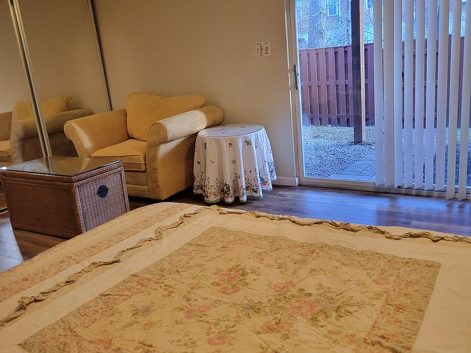 1st image of 14504 Woodgate Manor Cir