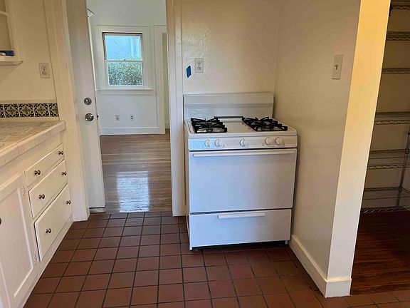 4th image of 3418 Cattaraugus Ave