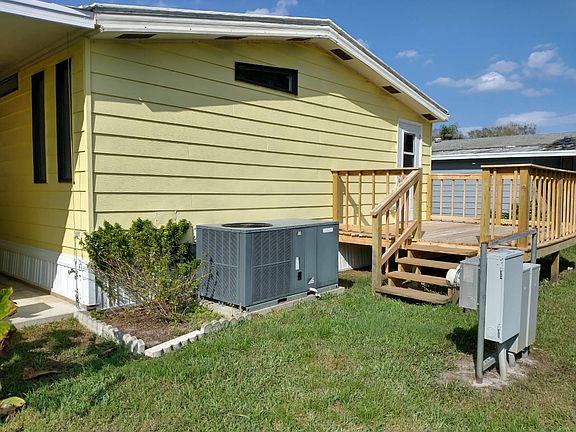 3rd image of 1000 Walker St Lot 352