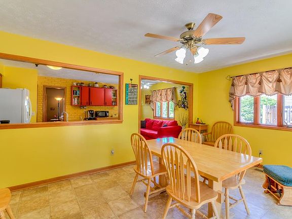 5th image of 7209 Pleasant St
