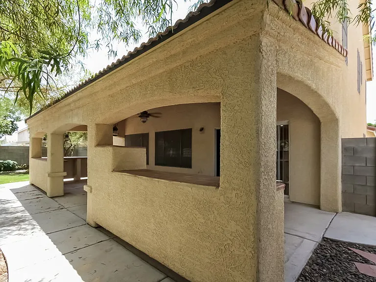 9060 Malarga St — Photo 25