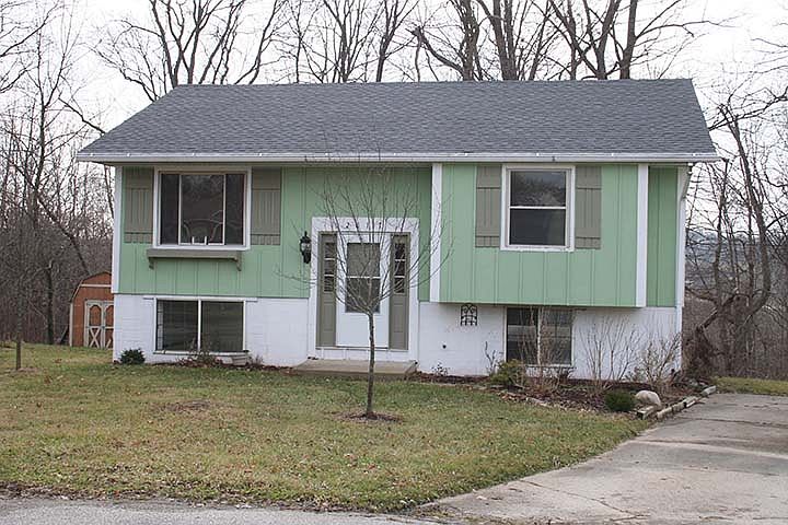 1st image of 2817 S Maris Ct