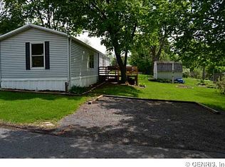 4631 Sylvan Rd, Canandaigua, NY 14424
