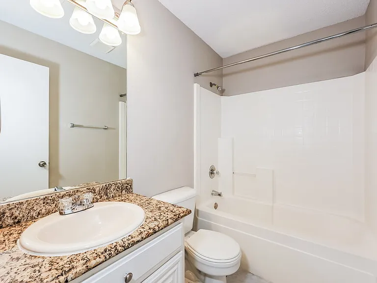 617 Saint Eric Dr — Photo 14